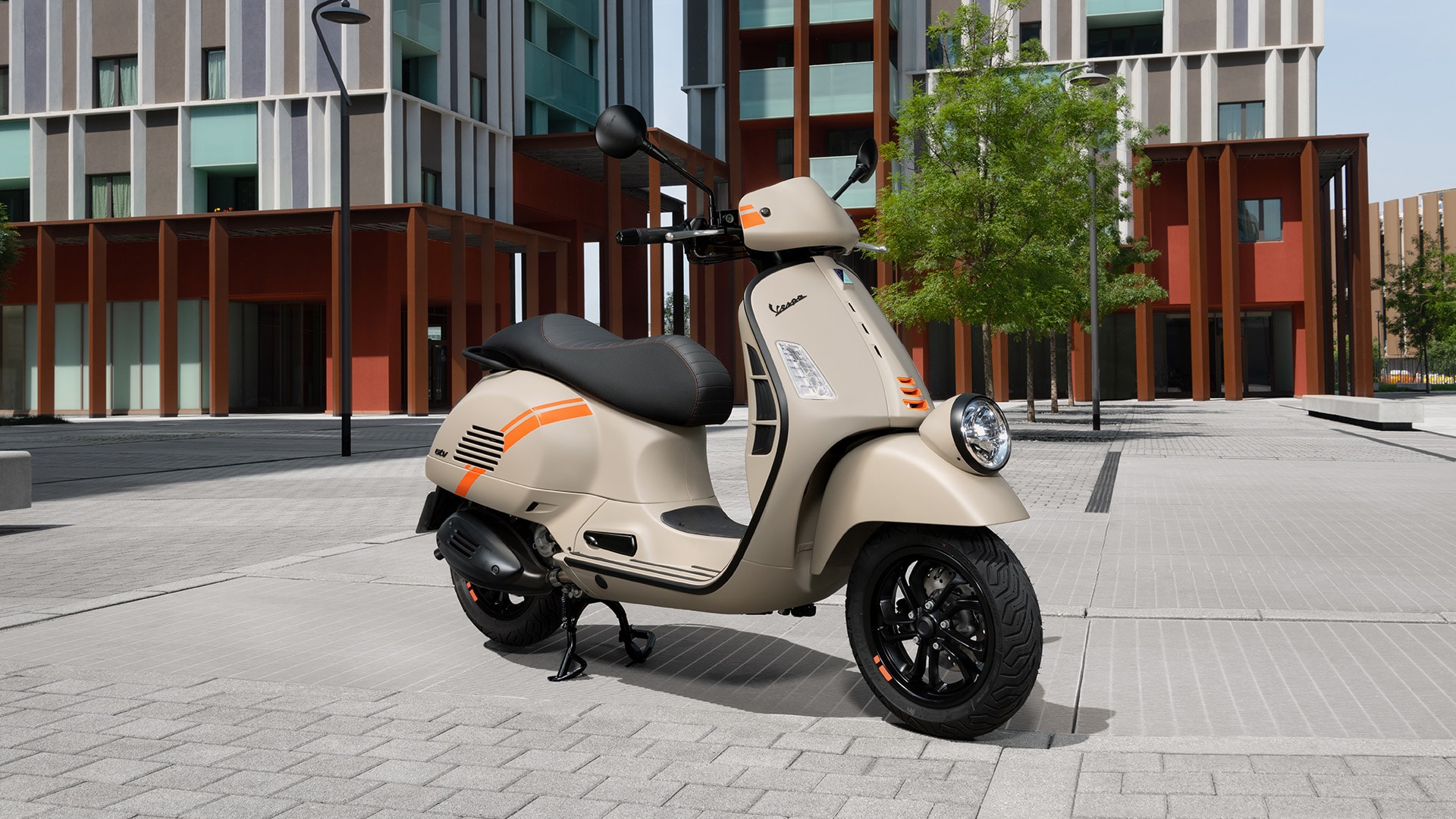 GTV Vespa Motostore Purmerend