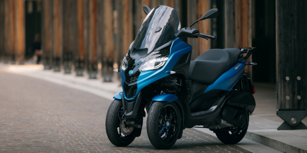 Piaggio MP3 bij Motostore Purmerend