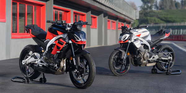 Aprilia Tuono 457 | garantie & gratis quickshifter