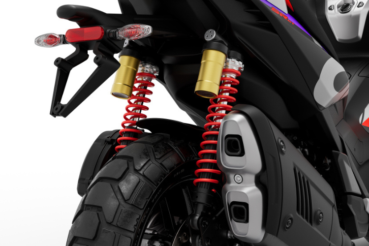 Aprilia SR GT Replica 400cc
