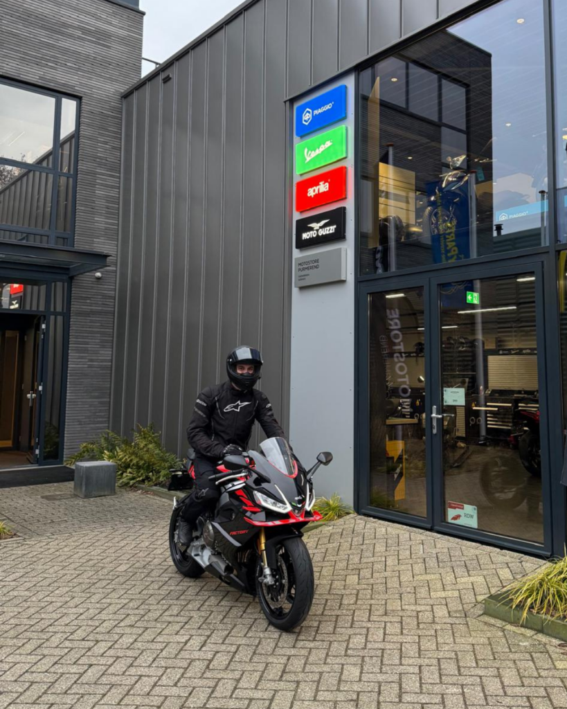 Motostore Purmerend social media