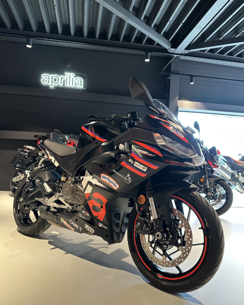 Motostore Purmerend social media